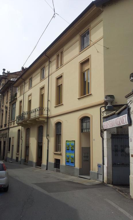 Appartamenti Via Toti 1 Alba (Piedmont) Ngoại thất bức ảnh